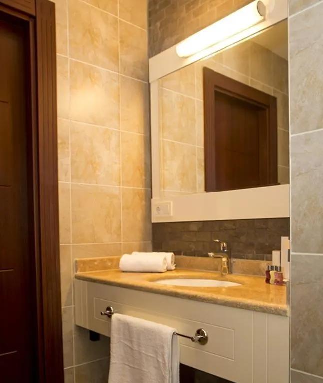 Black Mount Hotel Baku 4*,
