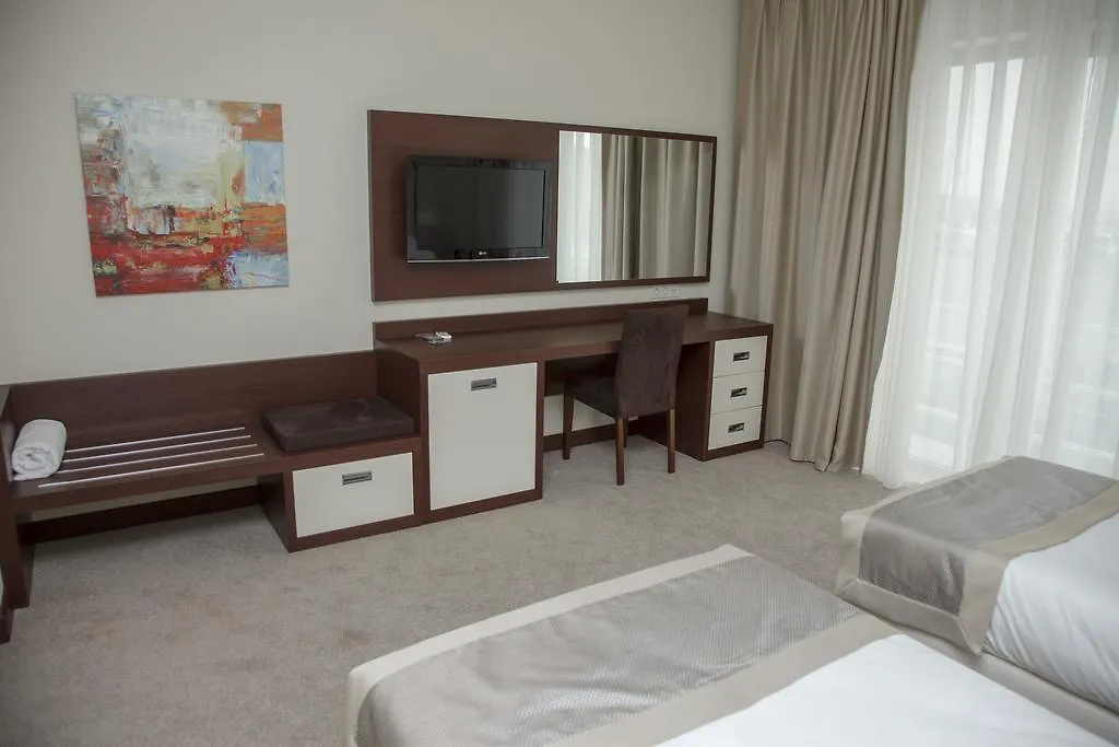Black Mount Hotel Baku 4*,
